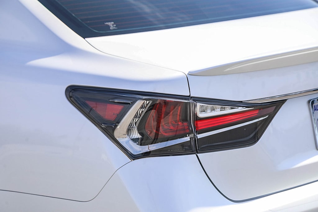 Thumbnail: 2017 Lexus GS - 6