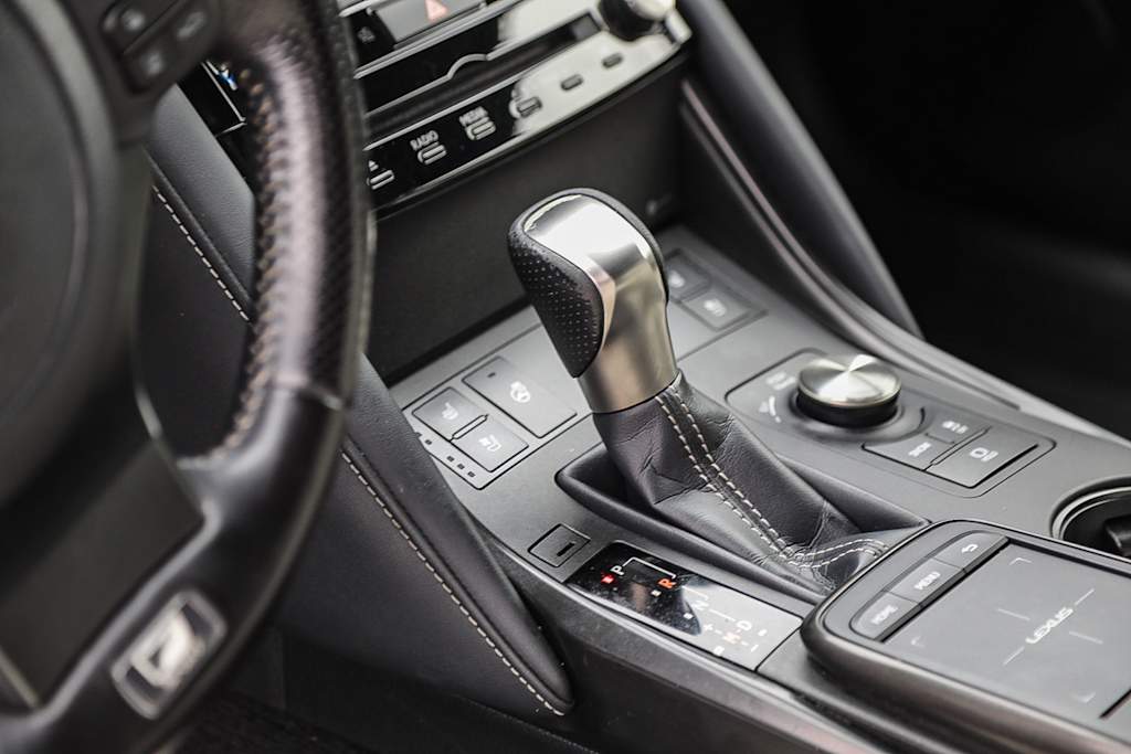 Thumbnail: 2021 Lexus IS - 15