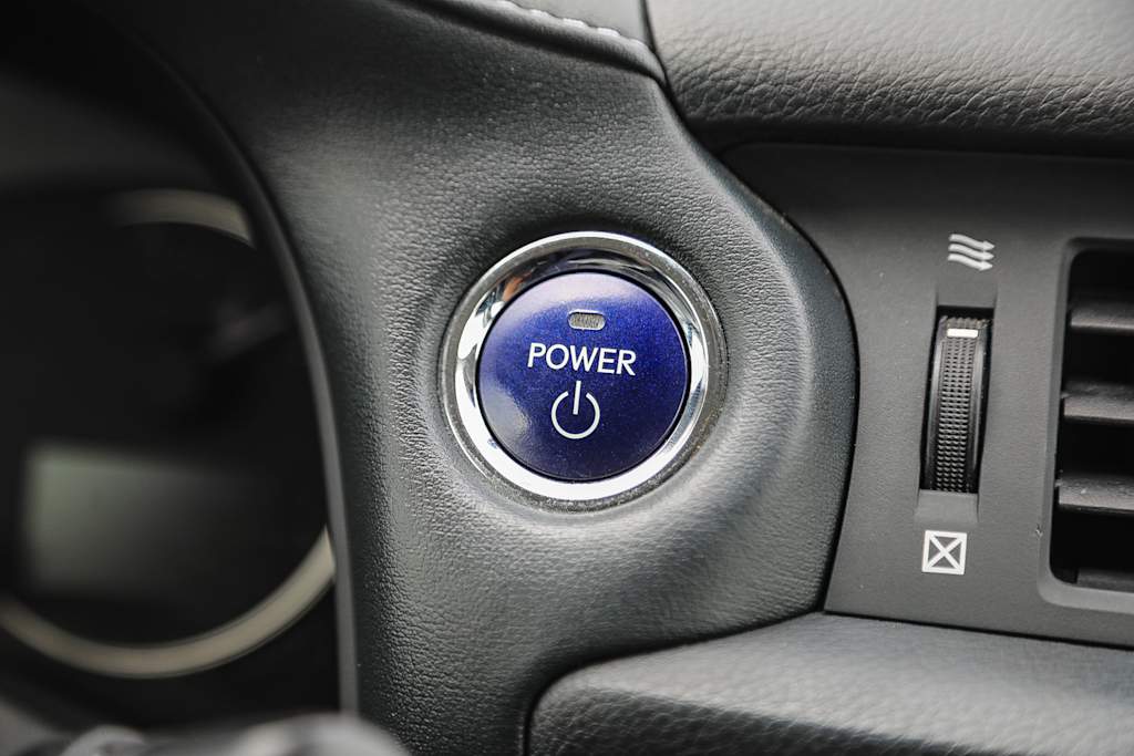 Thumbnail: 2015 Lexus CT - 25