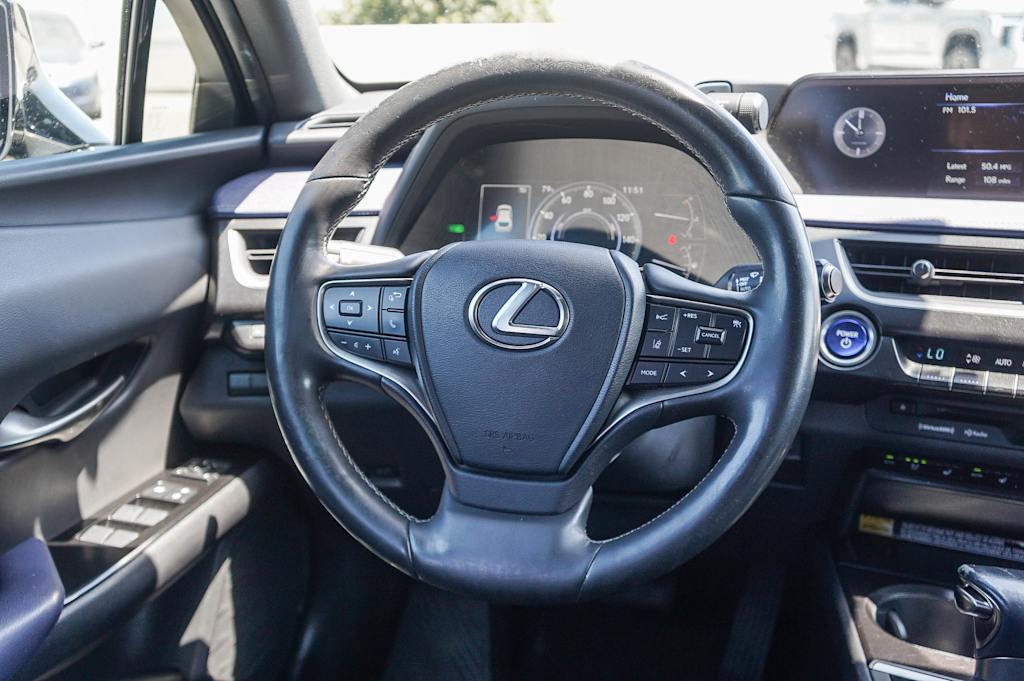 Thumbnail: 2021 Lexus UX - 9