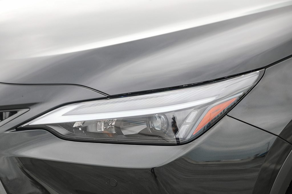 Thumbnail: 2024 Lexus ES - 19