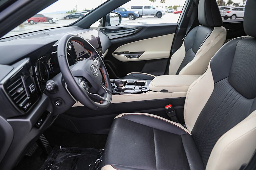 Thumbnail: 2024 Lexus ES - 10