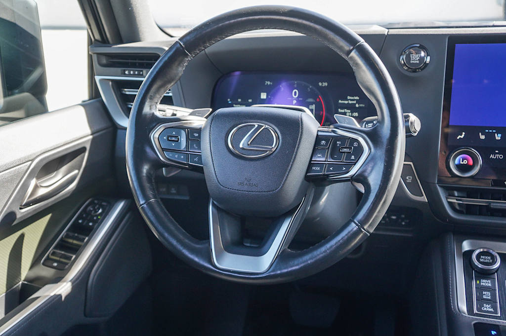 Thumbnail: 2024 Lexus ES - 9