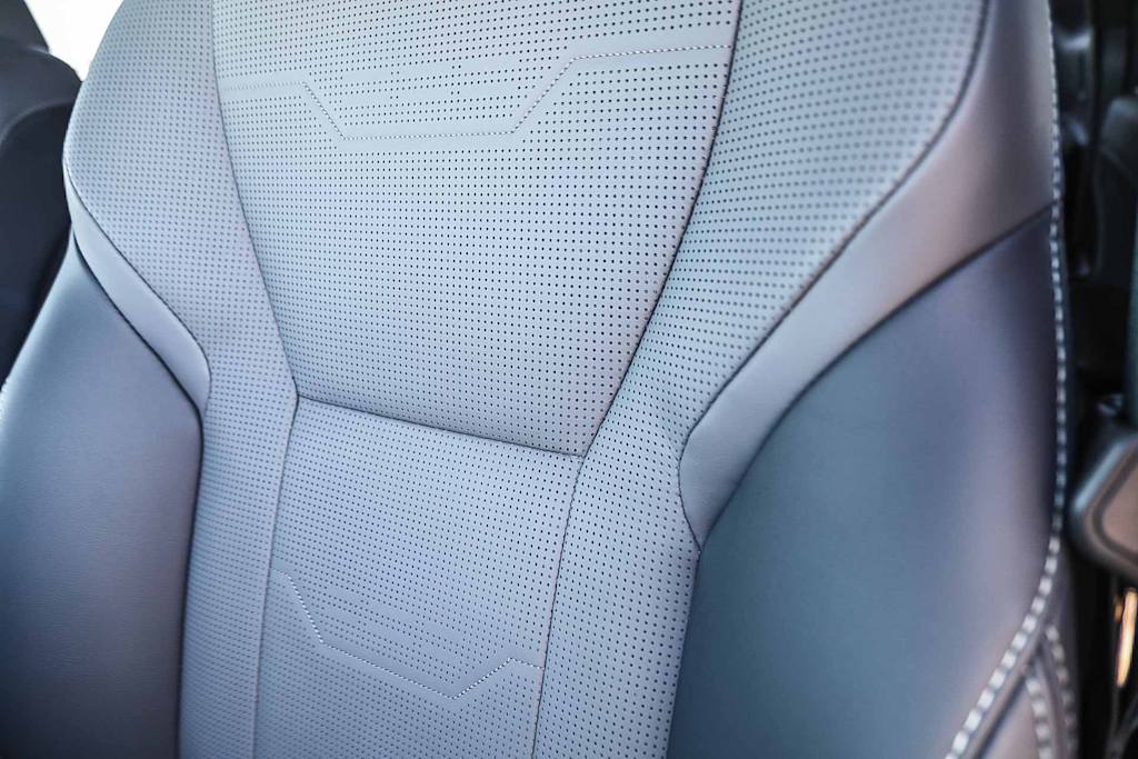 Thumbnail: 2026 Lexus ES - 7