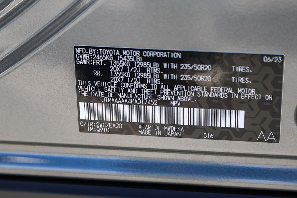 Thumbnail: 2023 Toyota bZ4X - 15