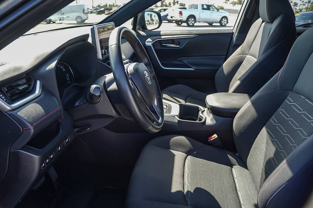 Thumbnail: 2023 Toyota RAV4 - 11