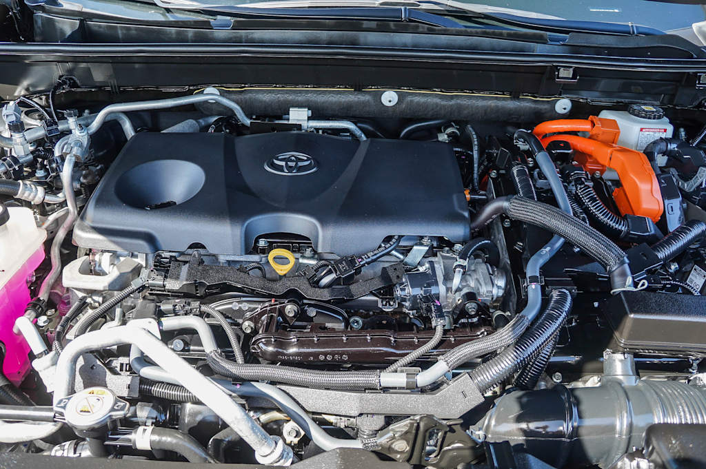 Thumbnail: 2023 Toyota RAV4 - 8