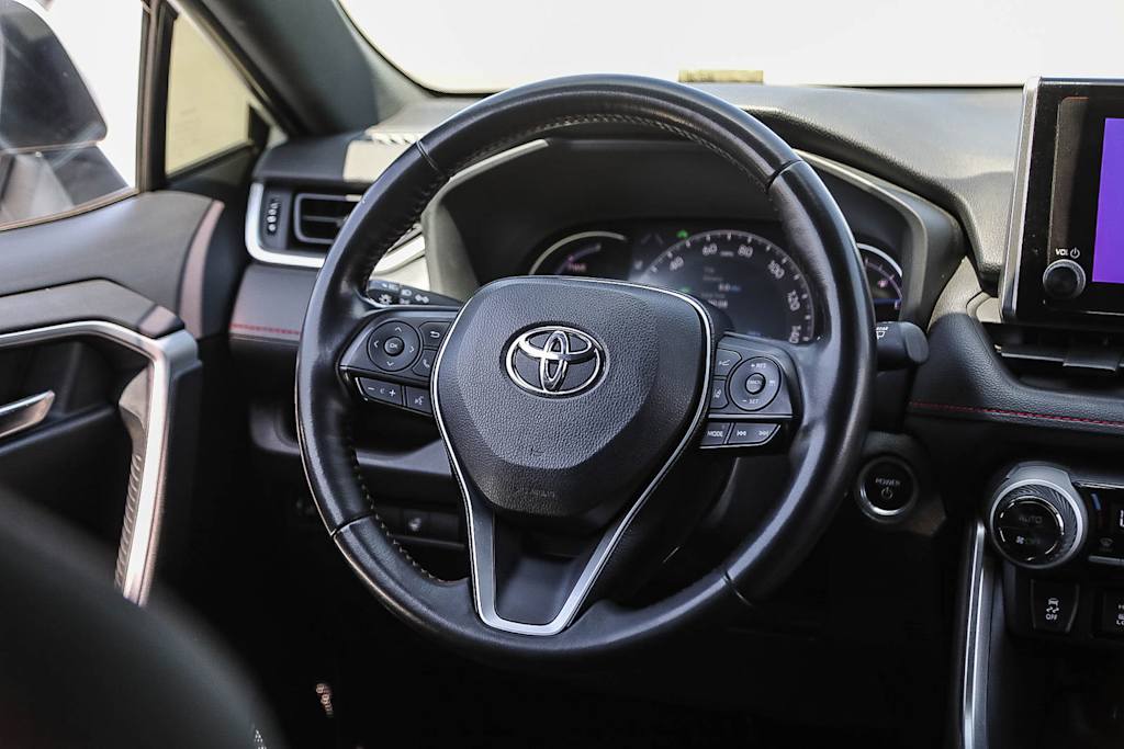 Thumbnail: 2024 Toyota RAV4 - 12