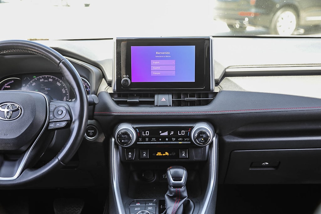 Thumbnail: 2024 Toyota RAV4 - 8