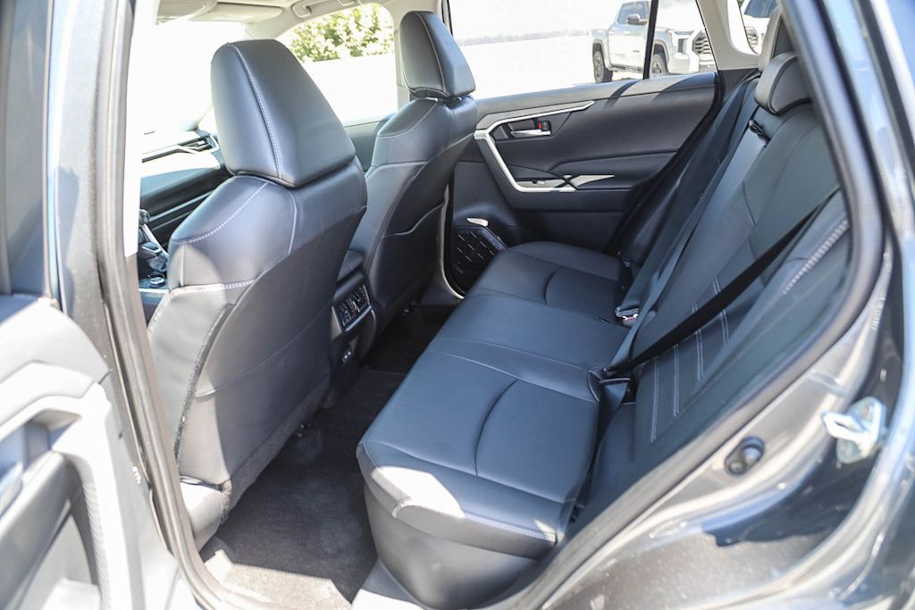 Thumbnail: 2024 Toyota RAV4 - 11