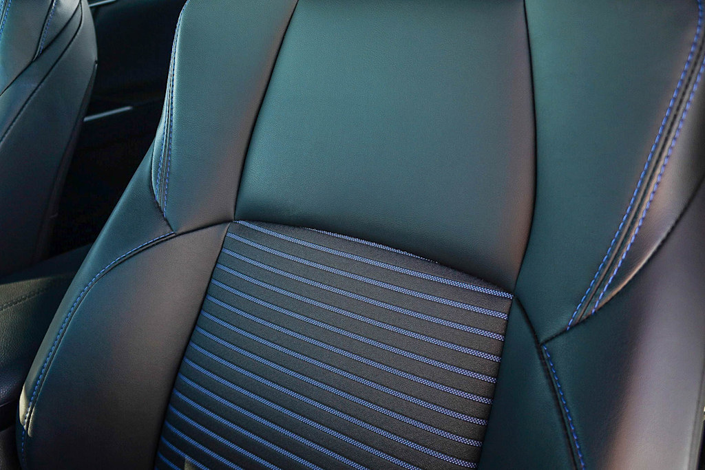 Thumbnail: 2024 Toyota RAV4 - 30