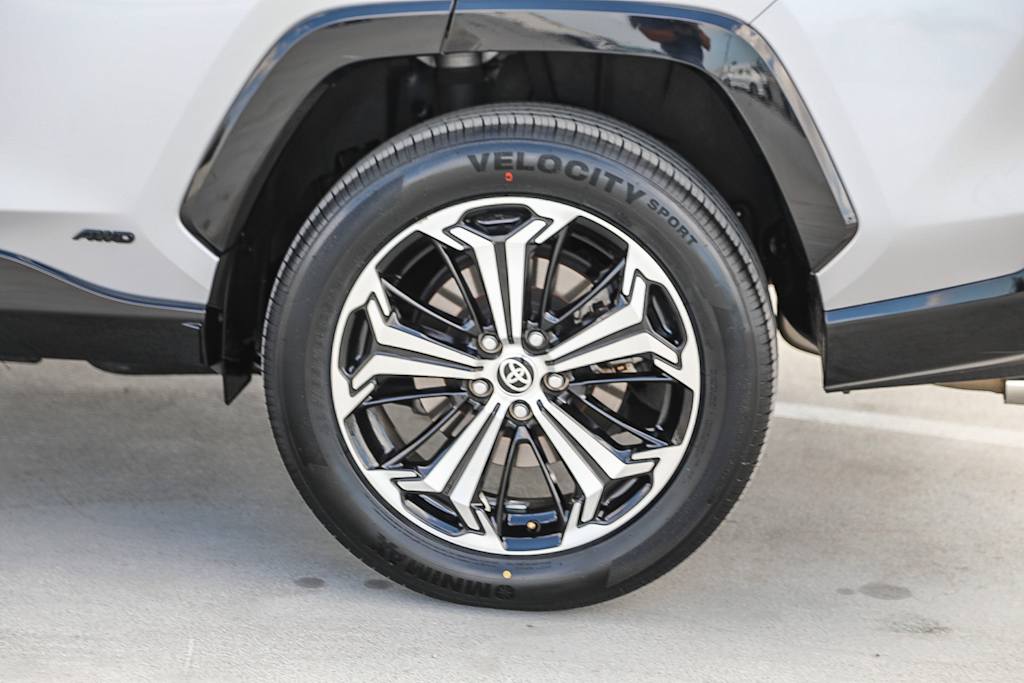 Thumbnail: 2024 Toyota RAV4 - 21