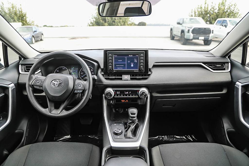 Thumbnail: 2021 Toyota RAV4 - 2