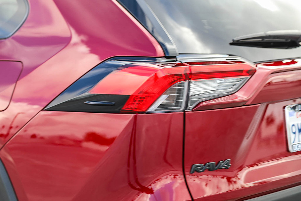 Thumbnail: 2024 Toyota RAV4 - 19