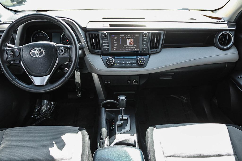 Thumbnail: 2016 Toyota RAV4 - 2