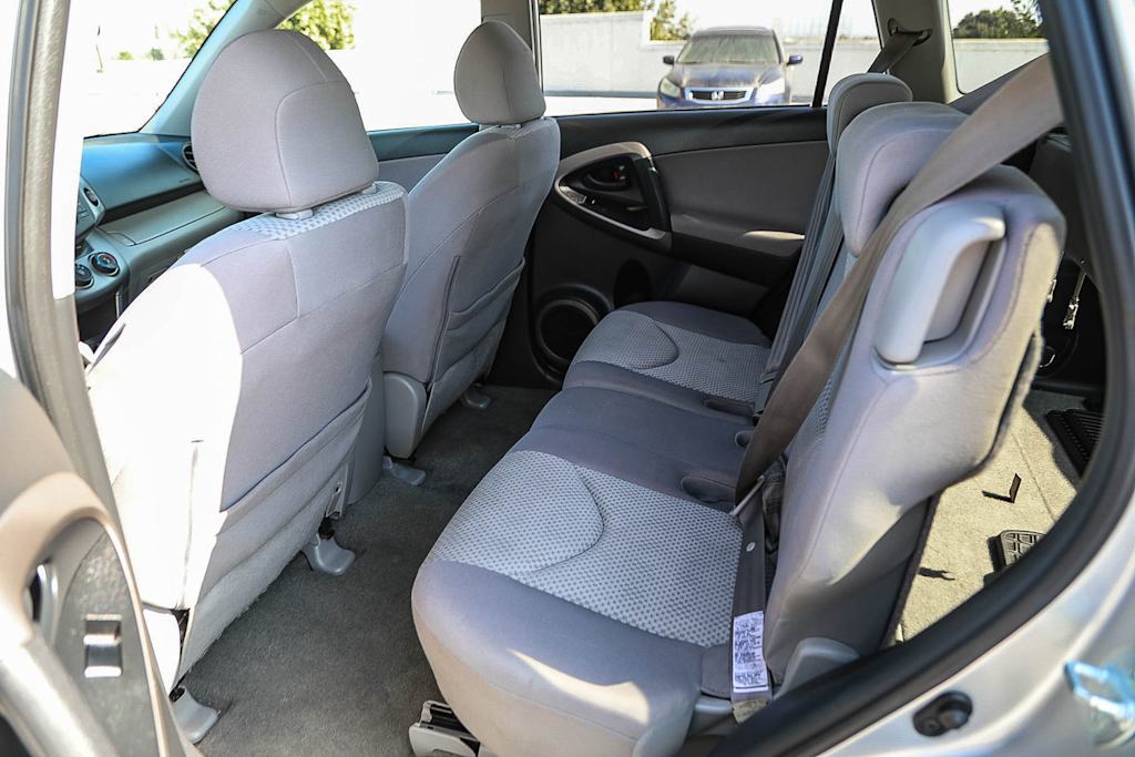Thumbnail: 2008 Toyota RAV4 - 11