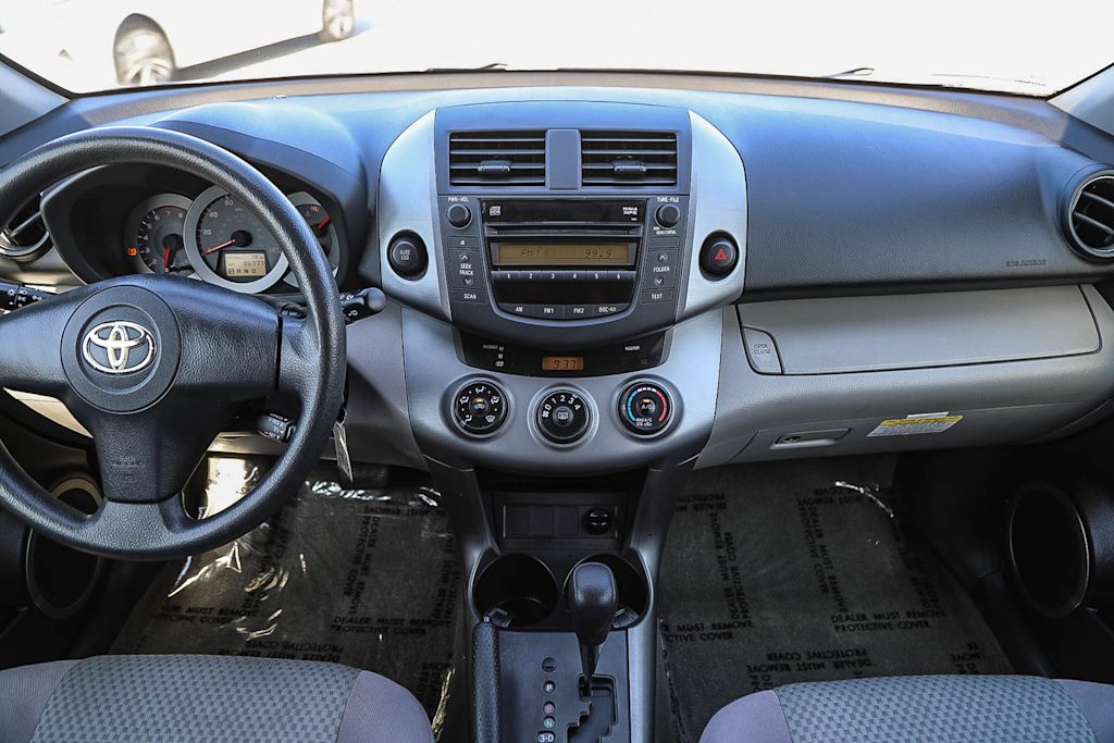 Thumbnail: 2008 Toyota RAV4 - 8