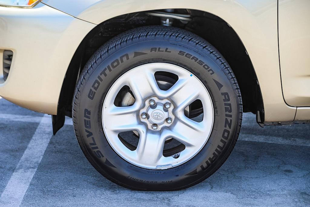 Thumbnail: 2010 Toyota RAV4 - 6
