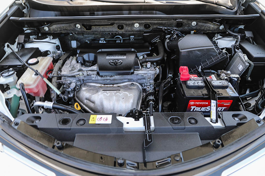 Thumbnail: 2016 Toyota RAV4 - 7