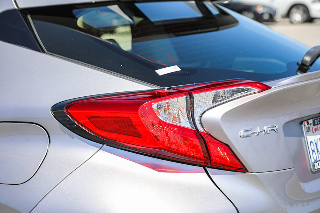 Thumbnail: 2019 Toyota C-HR - 20