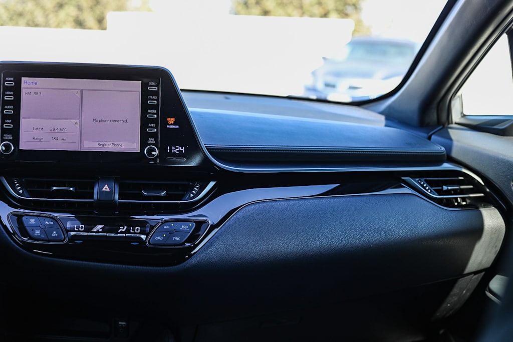 Thumbnail: 2019 Toyota C-HR - 12