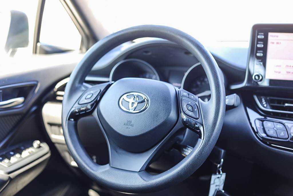 Thumbnail: 2019 Toyota C-HR - 8