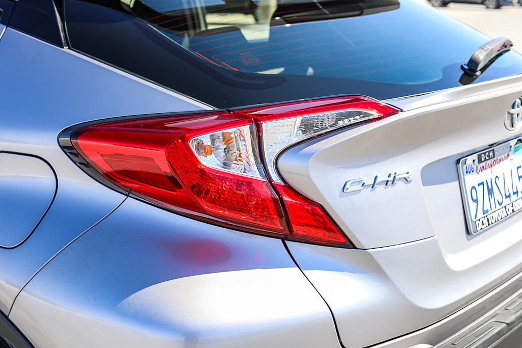 Thumbnail: 2019 Toyota C-HR - 19