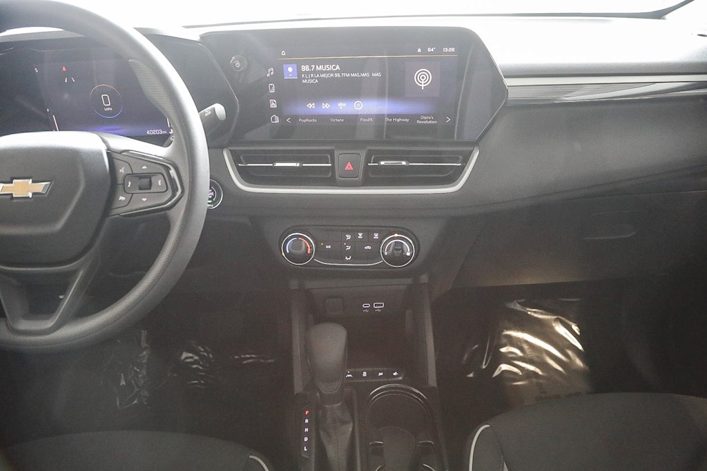 Thumbnail: 2024 Chevrolet TrailBlazer - 2