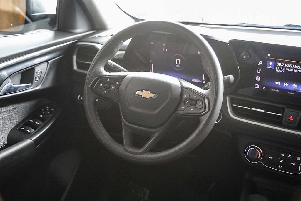 Thumbnail: 2024 Chevrolet TrailBlazer - 8