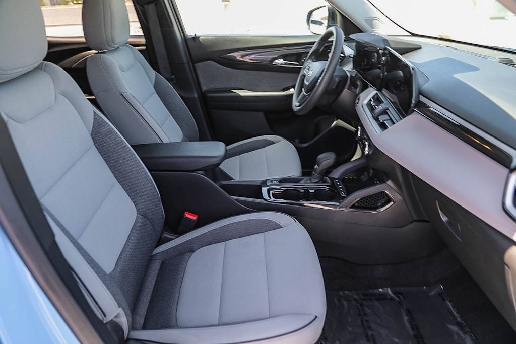 Thumbnail: 2024 Chevrolet TrailBlazer - 9