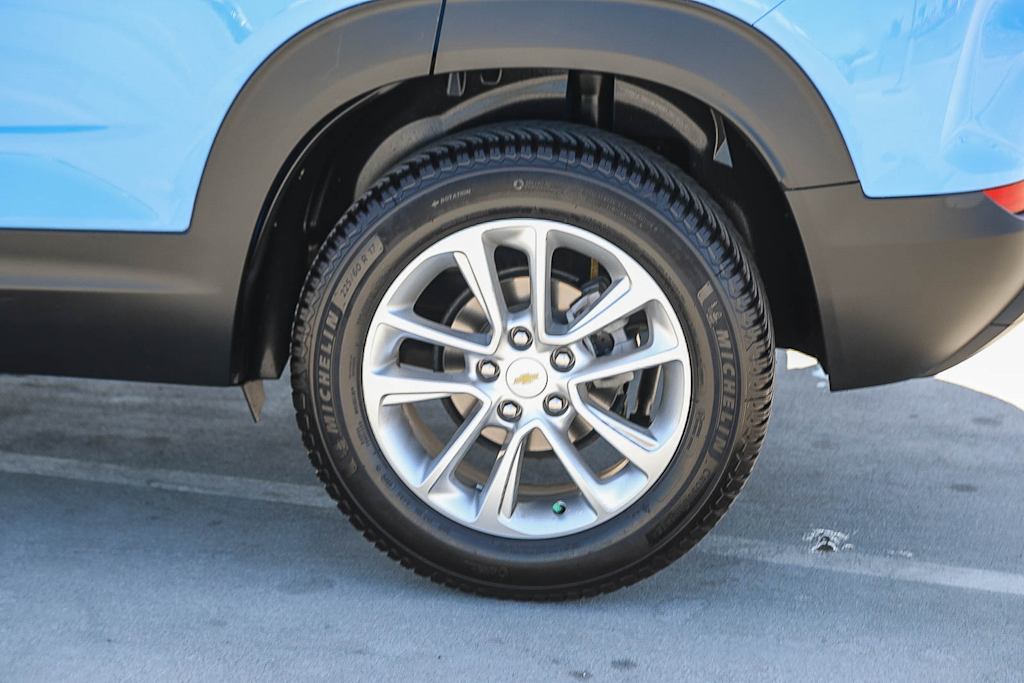 Thumbnail: 2024 Chevrolet TrailBlazer - 21