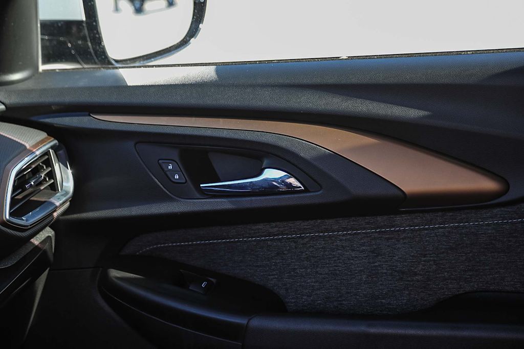 Thumbnail: 2021 Chevrolet TrailBlazer - 23