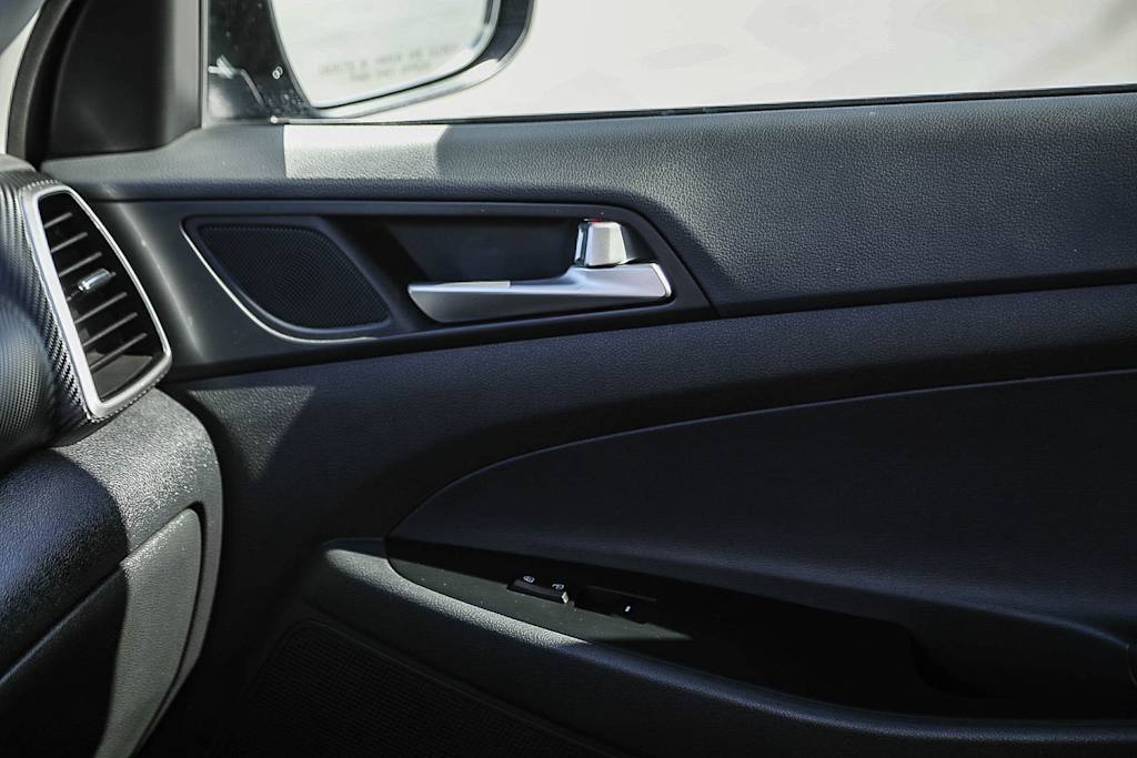 Thumbnail: 2020 Hyundai Tucson - 23