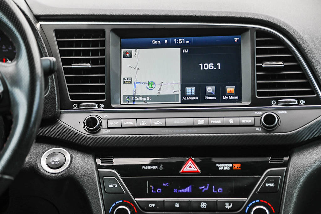 Thumbnail: 2018 Hyundai Elantra - 13