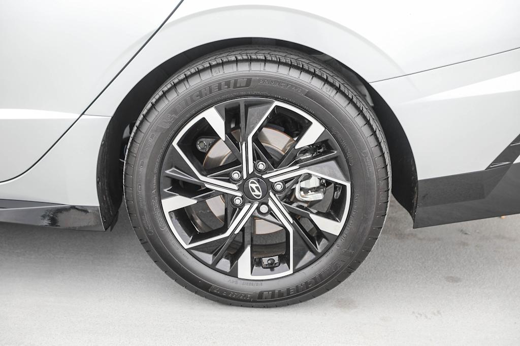 2024 Hyundai Sonata SEL 19