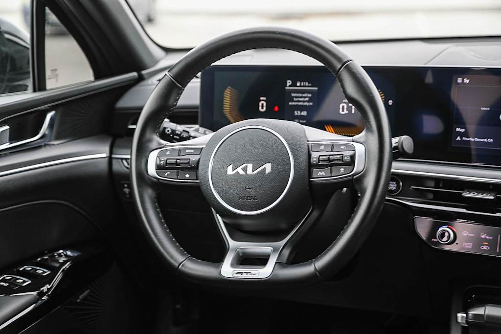 Thumbnail: 2025 Kia K5 - 12