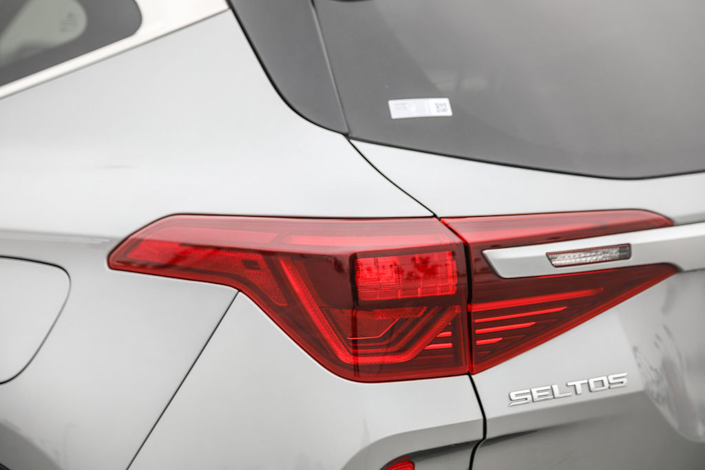 Thumbnail: 2021 Kia Seltos - 20