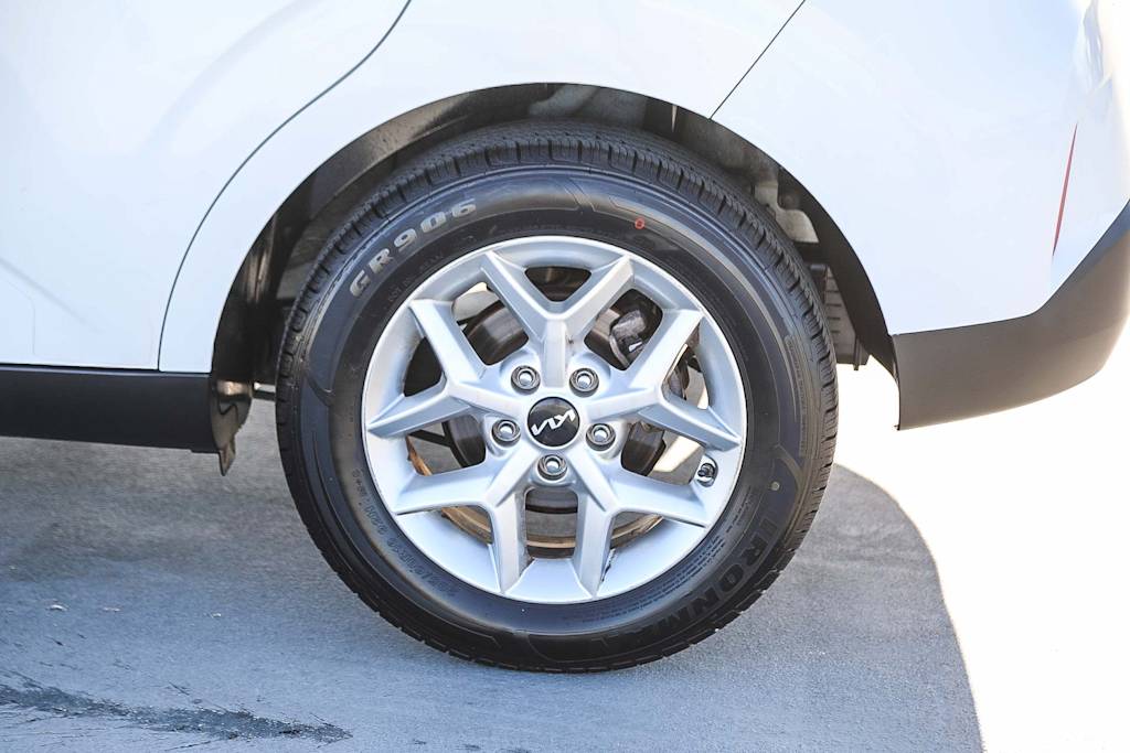 Thumbnail: 2023 Kia Soul - 21