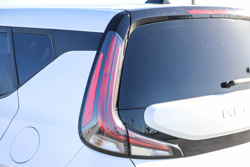 Thumbnail: 2023 Kia Soul - 20