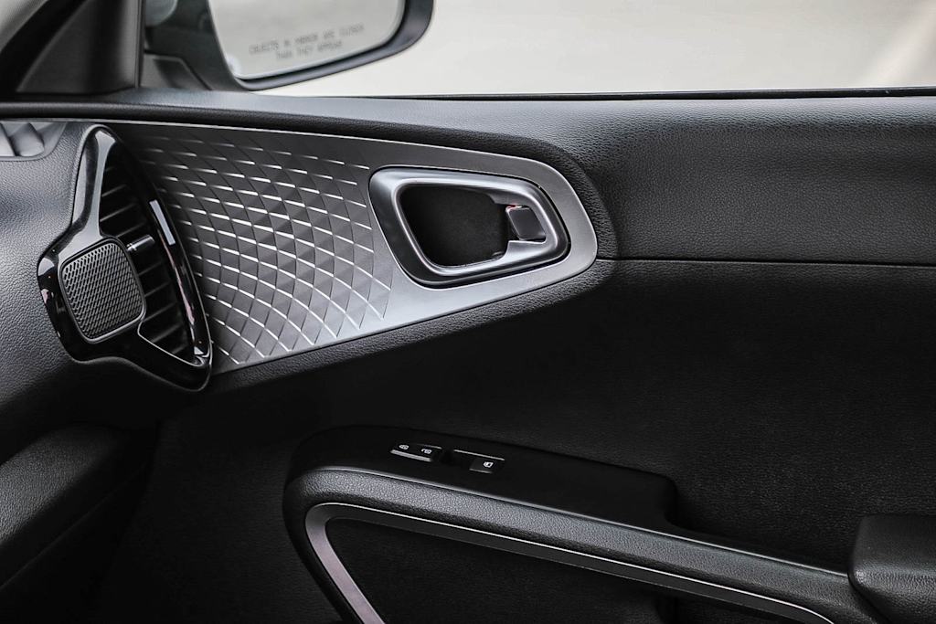 Thumbnail: 2023 Kia Soul - 21