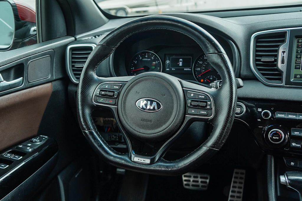 Thumbnail: 2017 Kia Sportage - 9