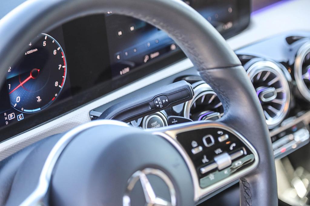 Thumbnail: 2023 Mercedes-Benz CLA - 22