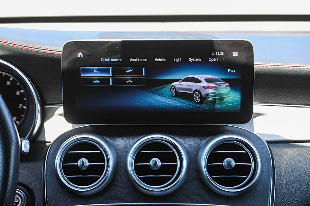 Thumbnail: 2021 Mercedes-Benz GLC - 13