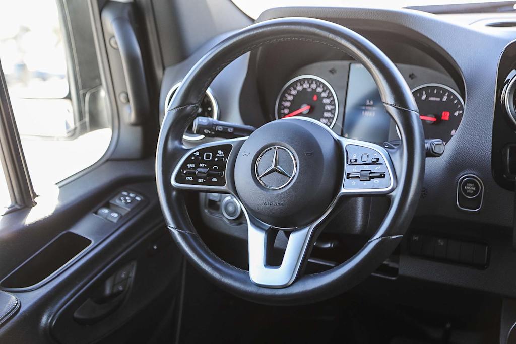 Thumbnail: 2022 Mercedes-Benz Sprinter - 8