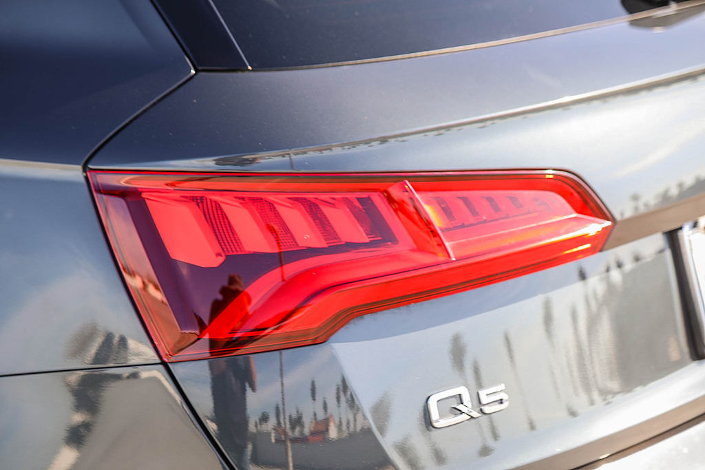 Thumbnail: 2020 Audi Q5 - 20