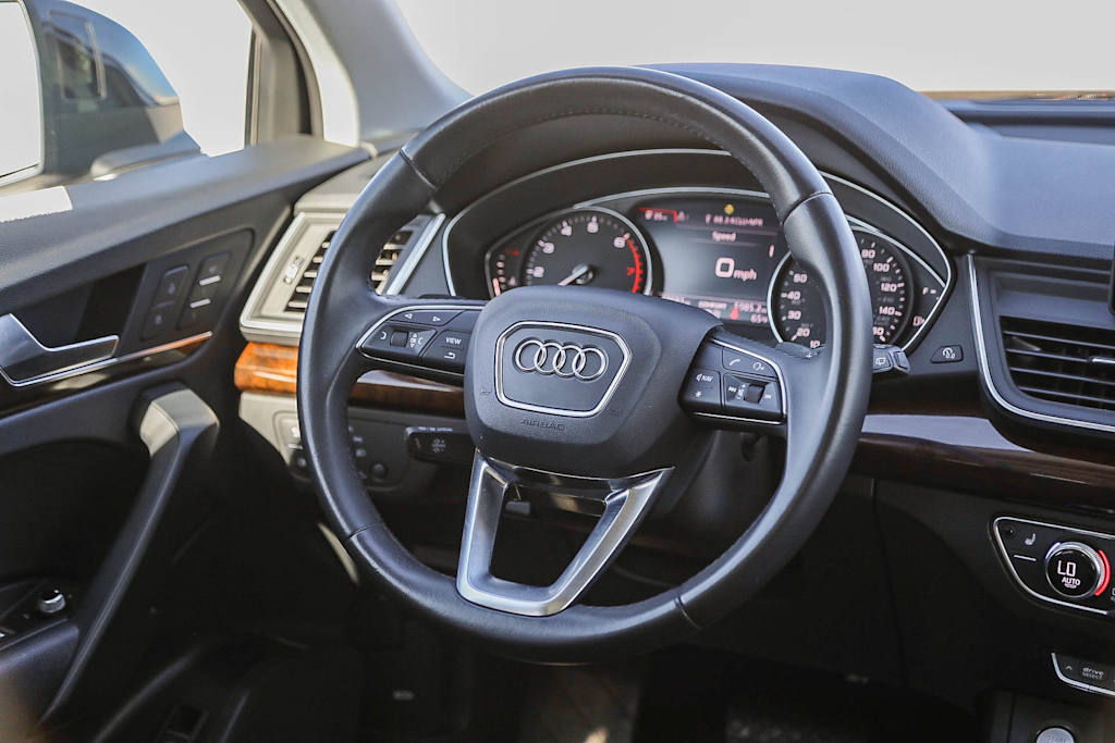 Thumbnail: 2020 Audi Q5 - 8