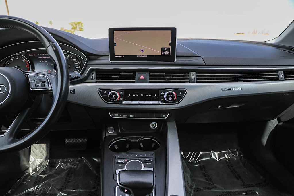 Thumbnail: 2017 Audi A4 - 8