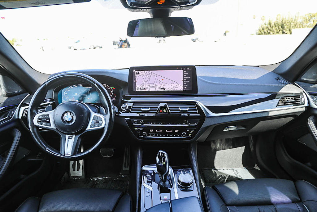 Thumbnail: 2021 BMW 5 Series - 2