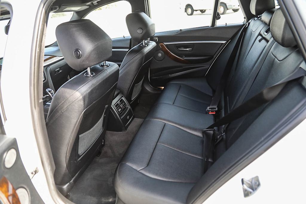 Thumbnail: 2016 BMW 3 Series - 11