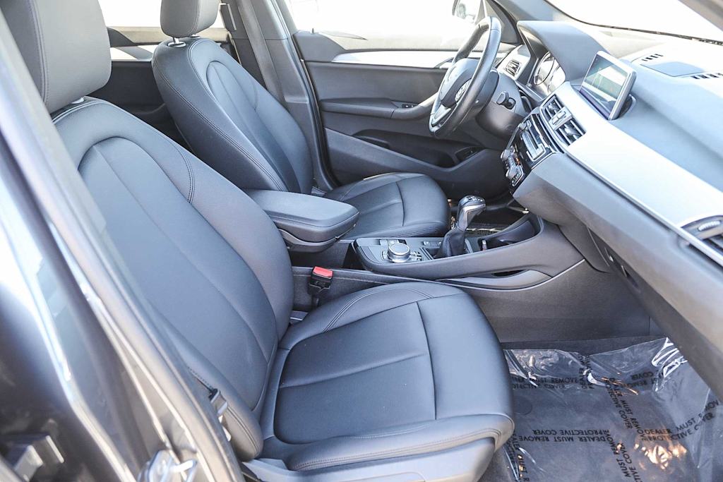 Thumbnail: 2019 BMW X1 - 9